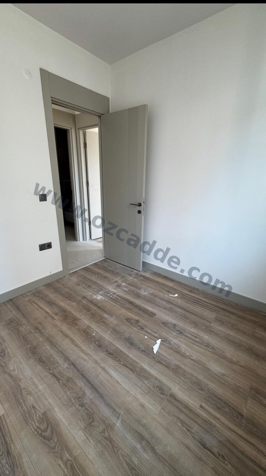GÖZTEPE BAĞDAT CAD. 3.PARALEL SOKAKTA BUTİK SİTEDE 2+1 77M2 NET görsel 10
