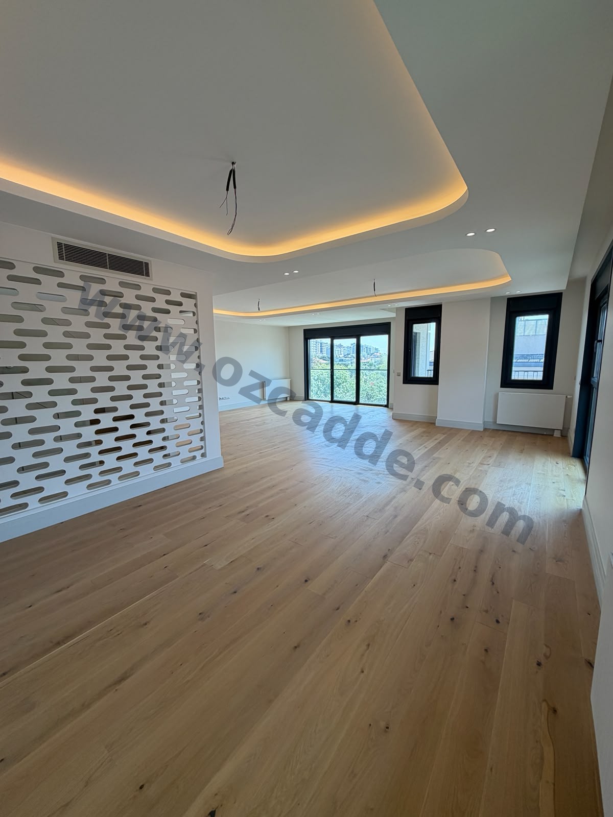 CADDEBOSTAN SAHİLDE DENİZ MANZARALI 4+2  240 M2 NET DUBLEKS görsel 2