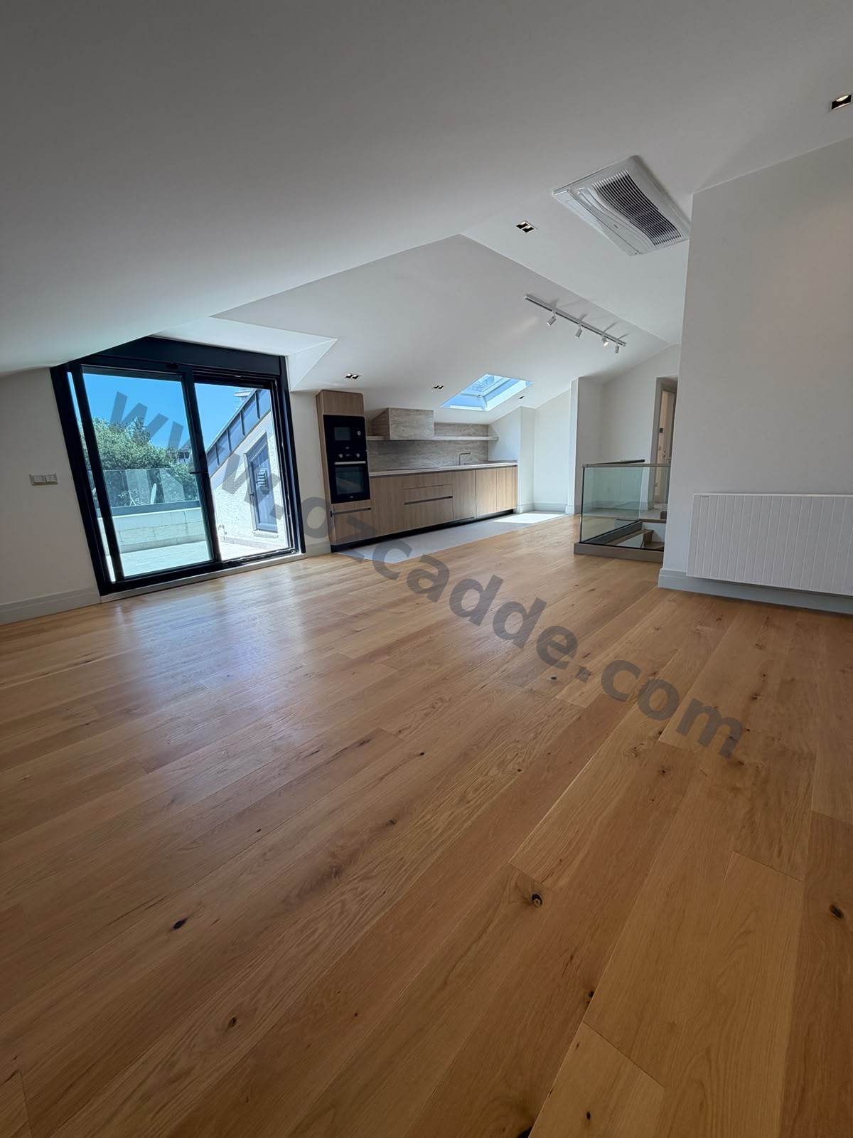 CADDEBOSTAN SAHİLDE DENİZ MANZARALI 4+2  240 M2 NET DUBLEKS görsel 5