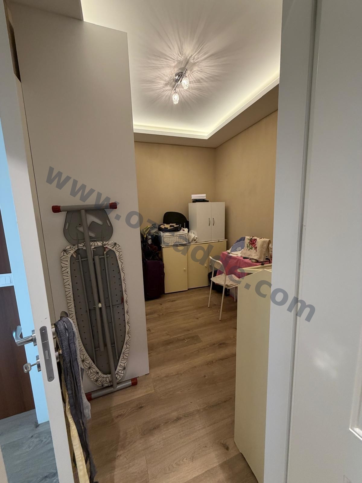 FENER KALAMIŞ CADDESİ ÜZERİNDE SATILIK DENİZ MANZARALI 4+1 görsel 5
