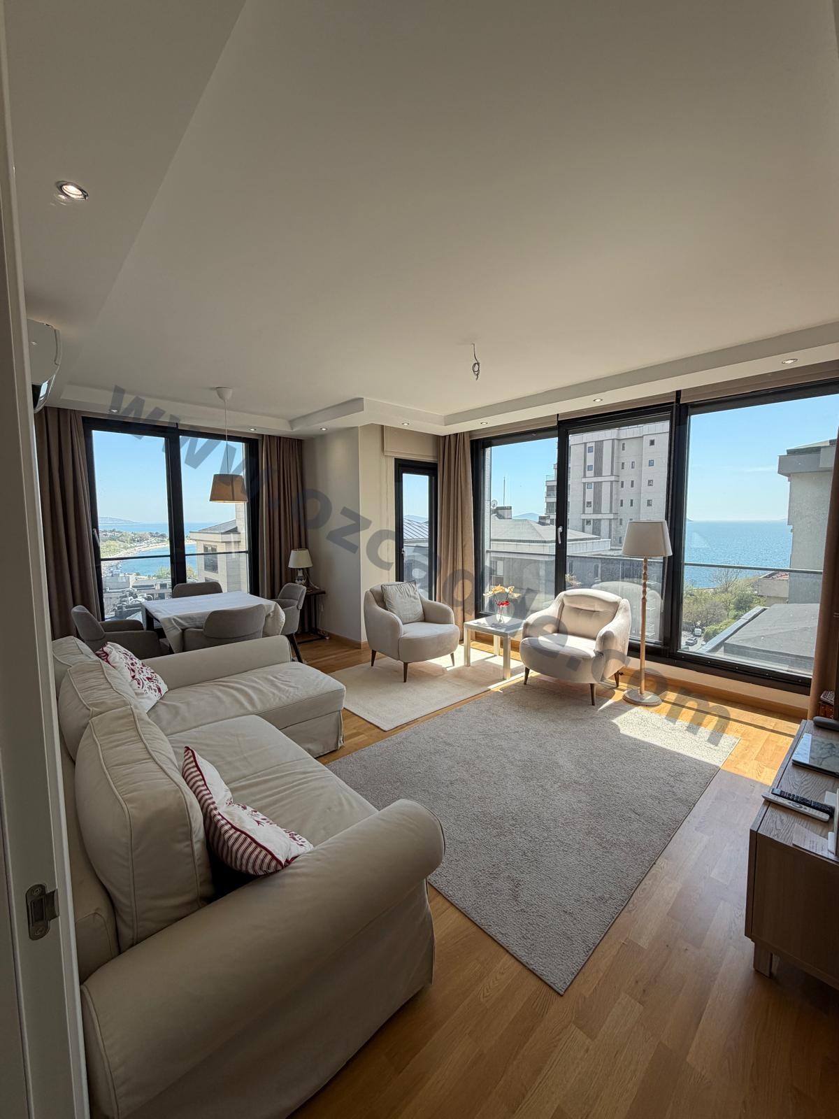 CADDEBOSTAN SAHİLDE DENİZ MANZARALI 3+1 LÜKS DAİRE görsel 2