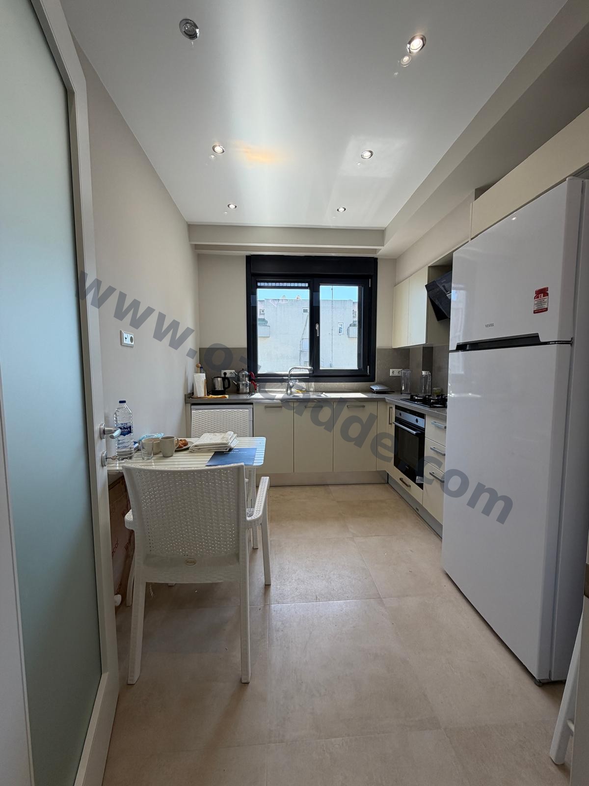 CADDEBOSTAN SAHİLDE DENİZ MANZARALI 3+1 LÜKS DAİRE görsel 4