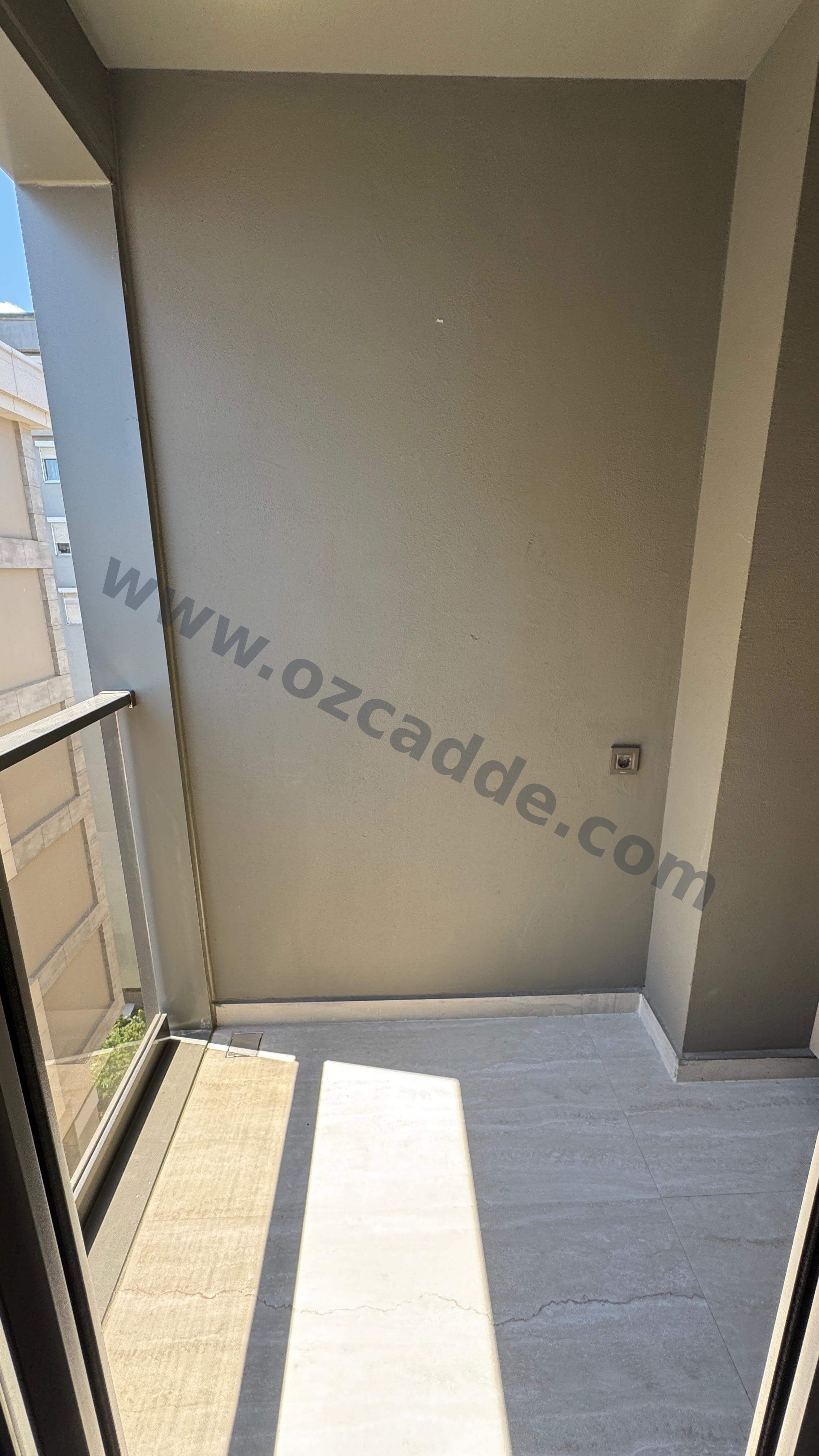 CADDEBOSTAN İSKELE SOKAKTA PANORAMİK DENİZ MANZARALI 4+1 LÜKS DAİRE görsel 13