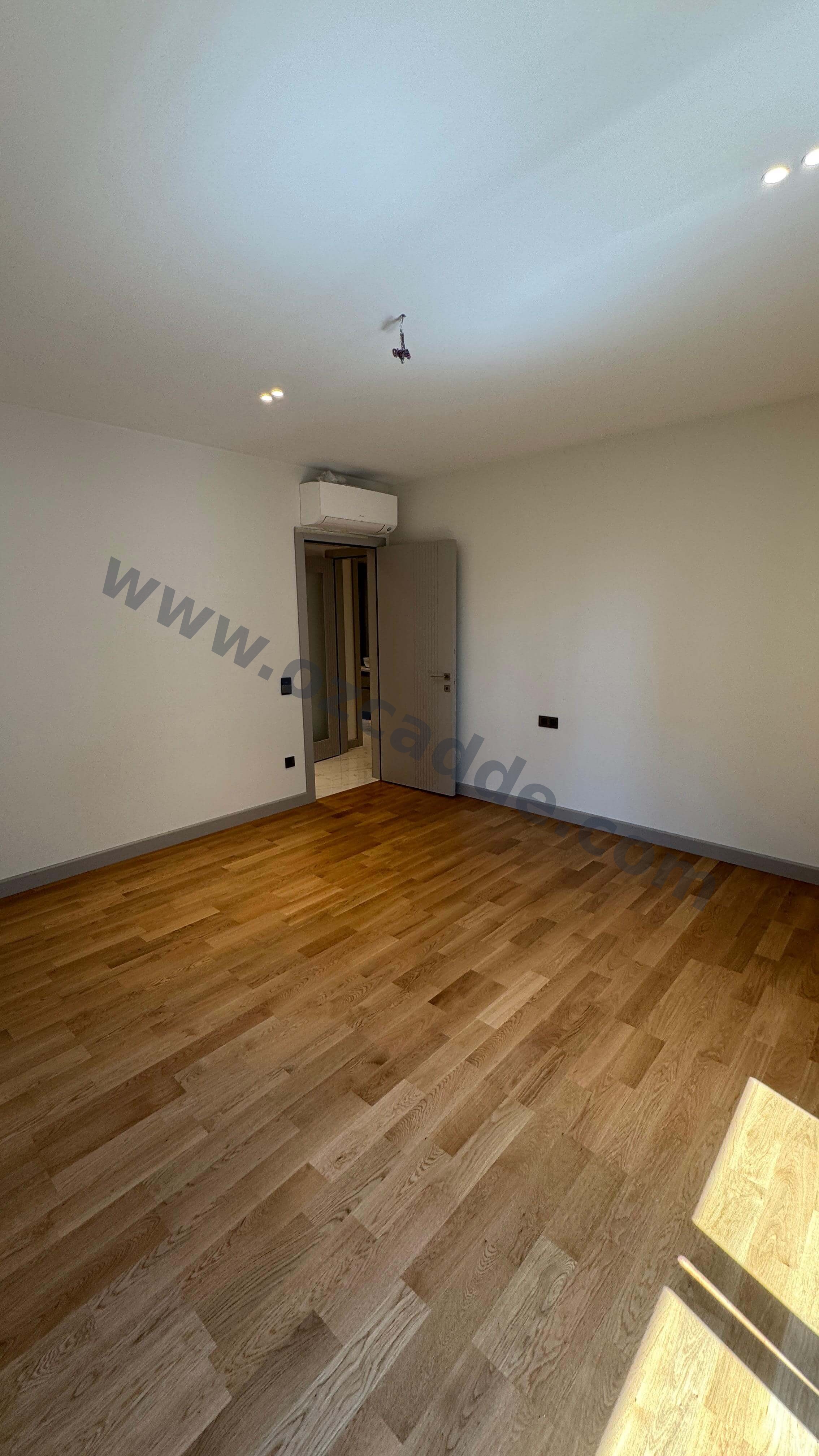 CADDEBOSTAN İSKELE SOKAKTA PANORAMİK DENİZ MANZARALI 4+1 LÜKS DAİRE görsel 31