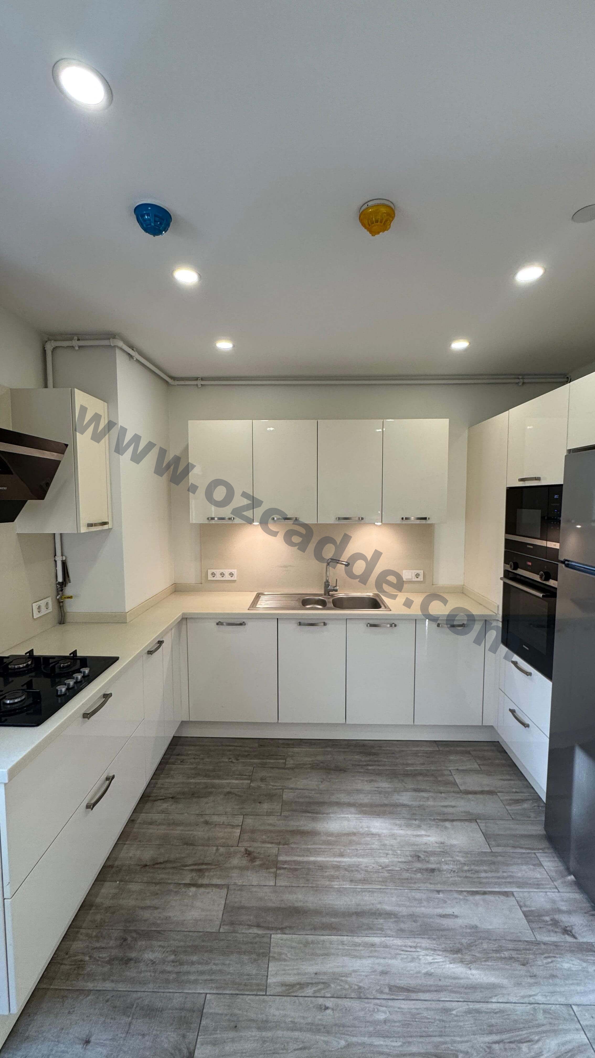 CADDEYE 1. PARALEL SOKAKTA SİTE İÇERİSİNDE SATILIK 4+1 LÜX DAİRE görsel 6
