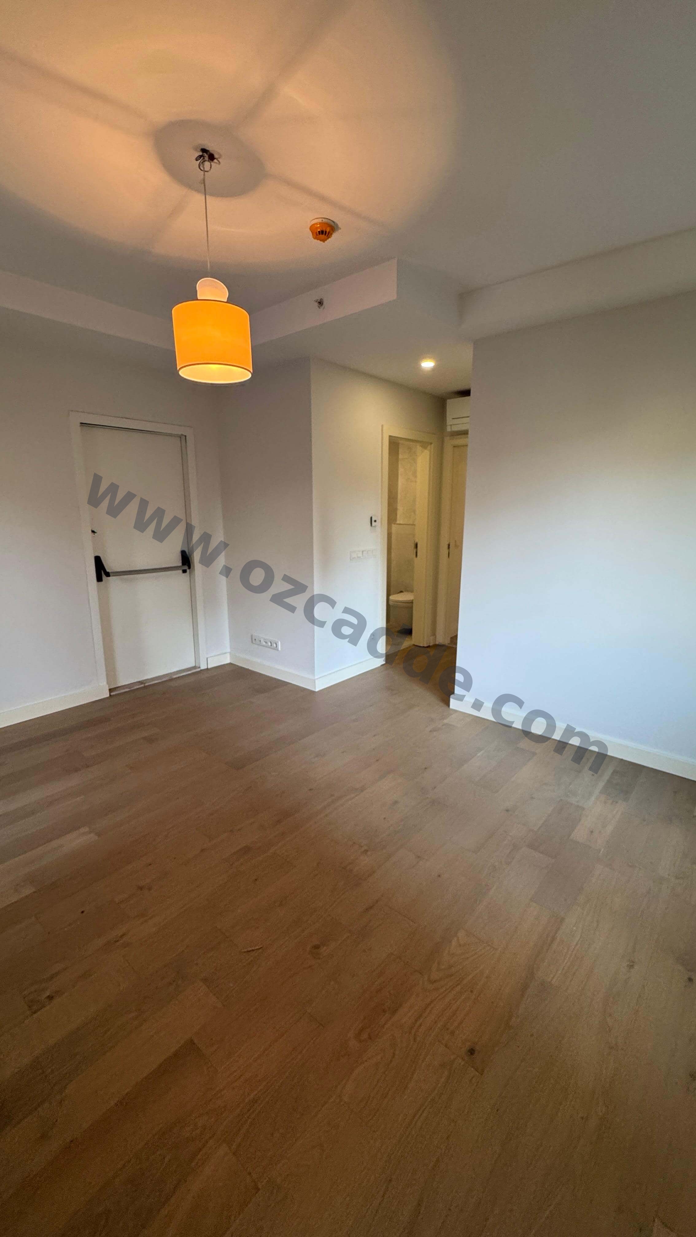 CADDEYE 1. PARALEL SOKAKTA SİTE İÇERİSİNDE SATILIK 4+1 LÜX DAİRE görsel 18