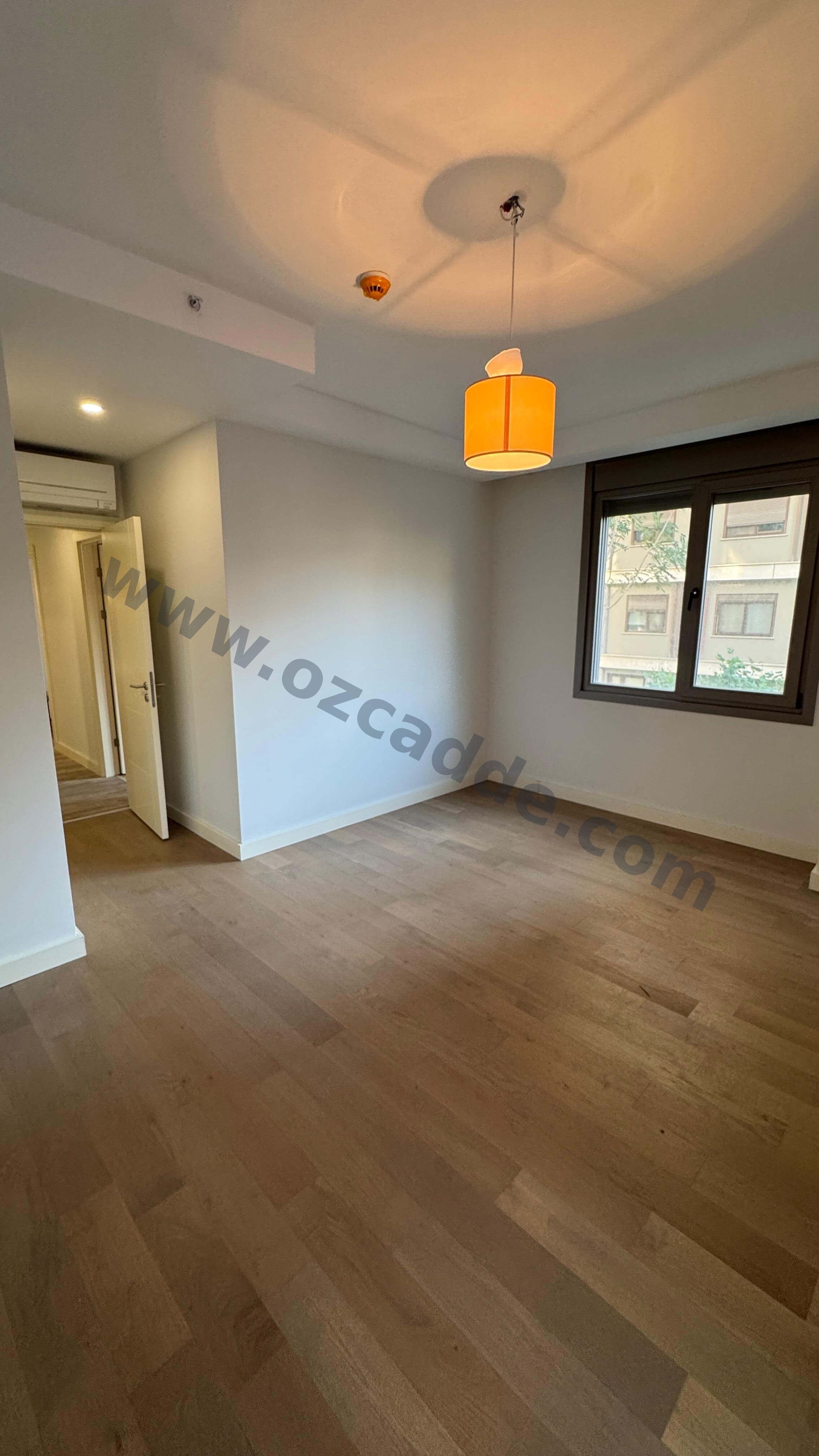 CADDEYE 1. PARALEL SOKAKTA SİTE İÇERİSİNDE SATILIK 4+1 LÜX DAİRE görsel 17