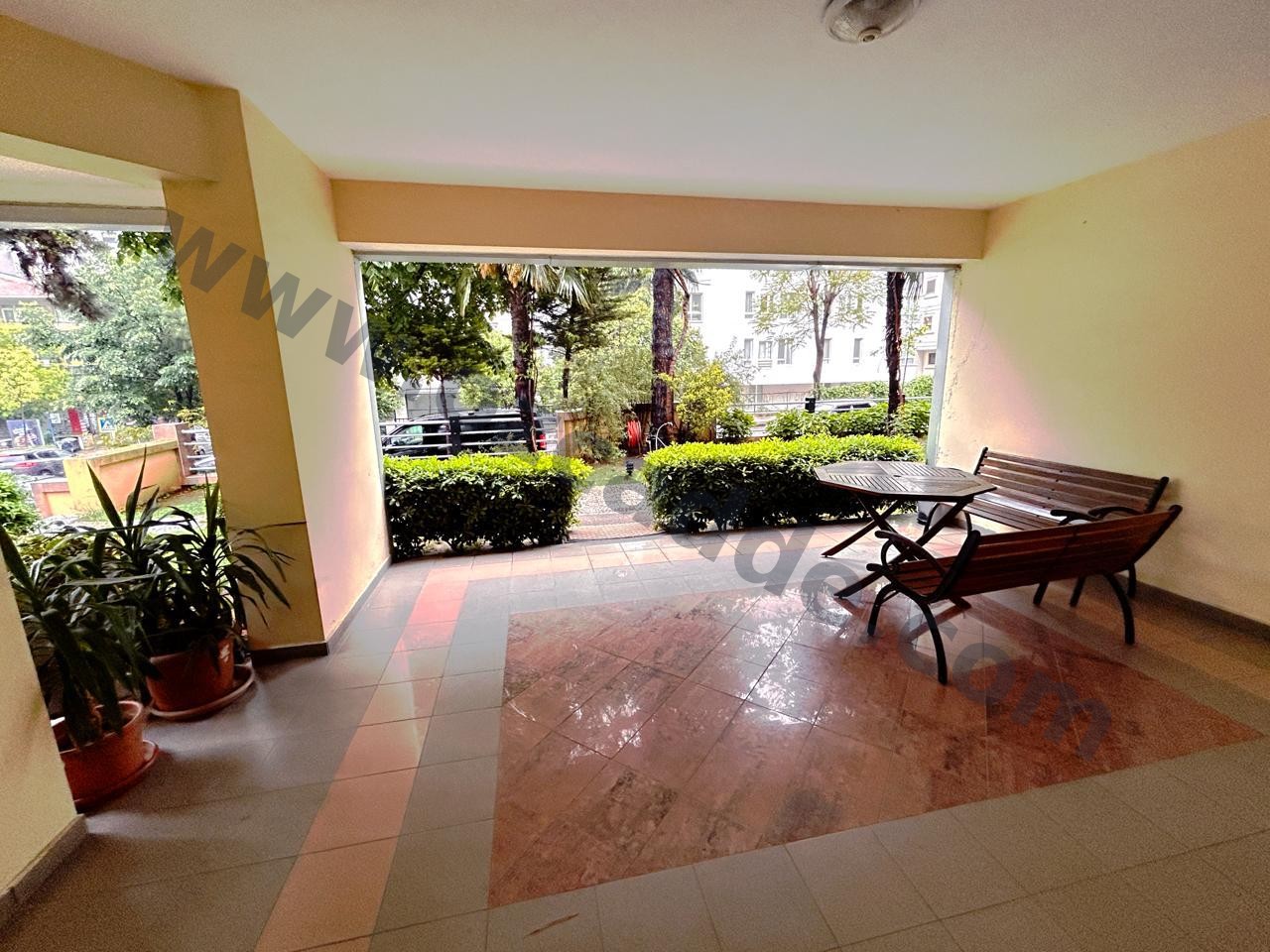 TÜTÜNCÜ CADDESİNDE GENÇ BİNADA 4+1 KATTA TEK 203 M2 NET DAİRE görsel 5