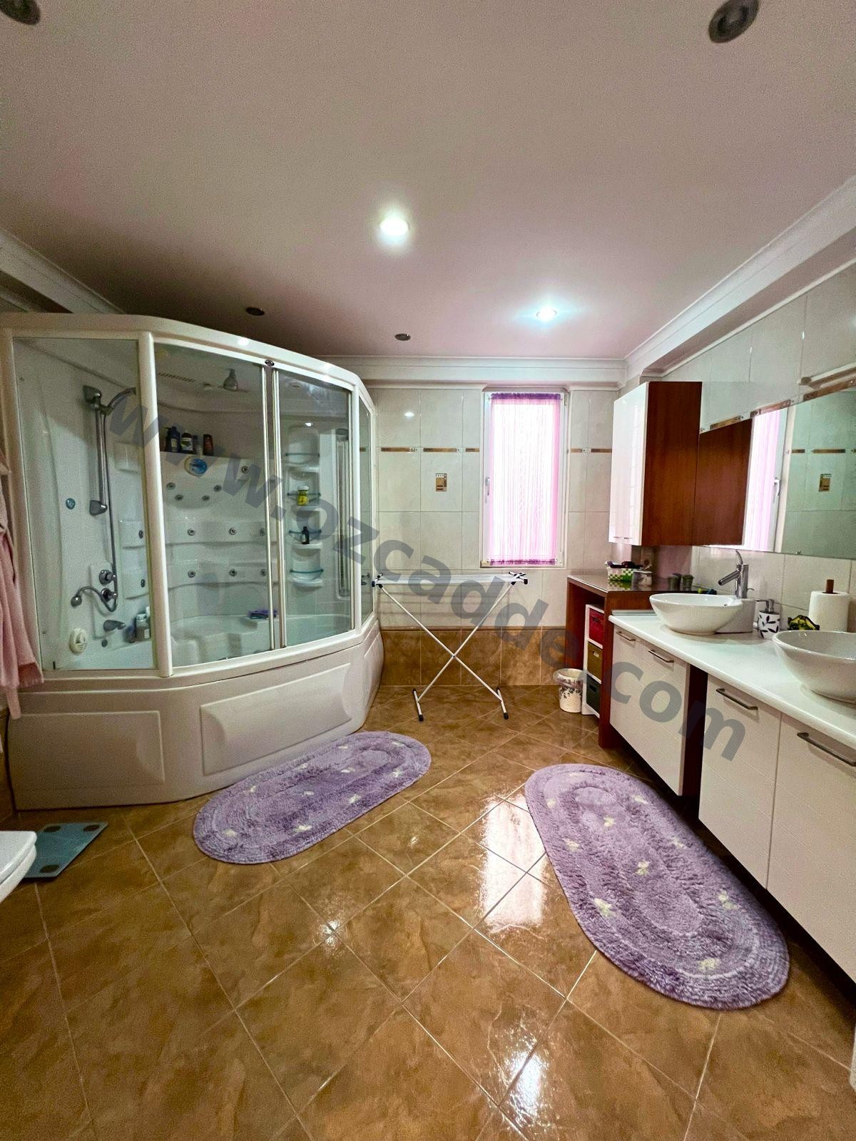 TÜTÜNCÜ CADDESİNDE GENÇ BİNADA 4+1 KATTA TEK 203 M2 NET DAİRE görsel 19