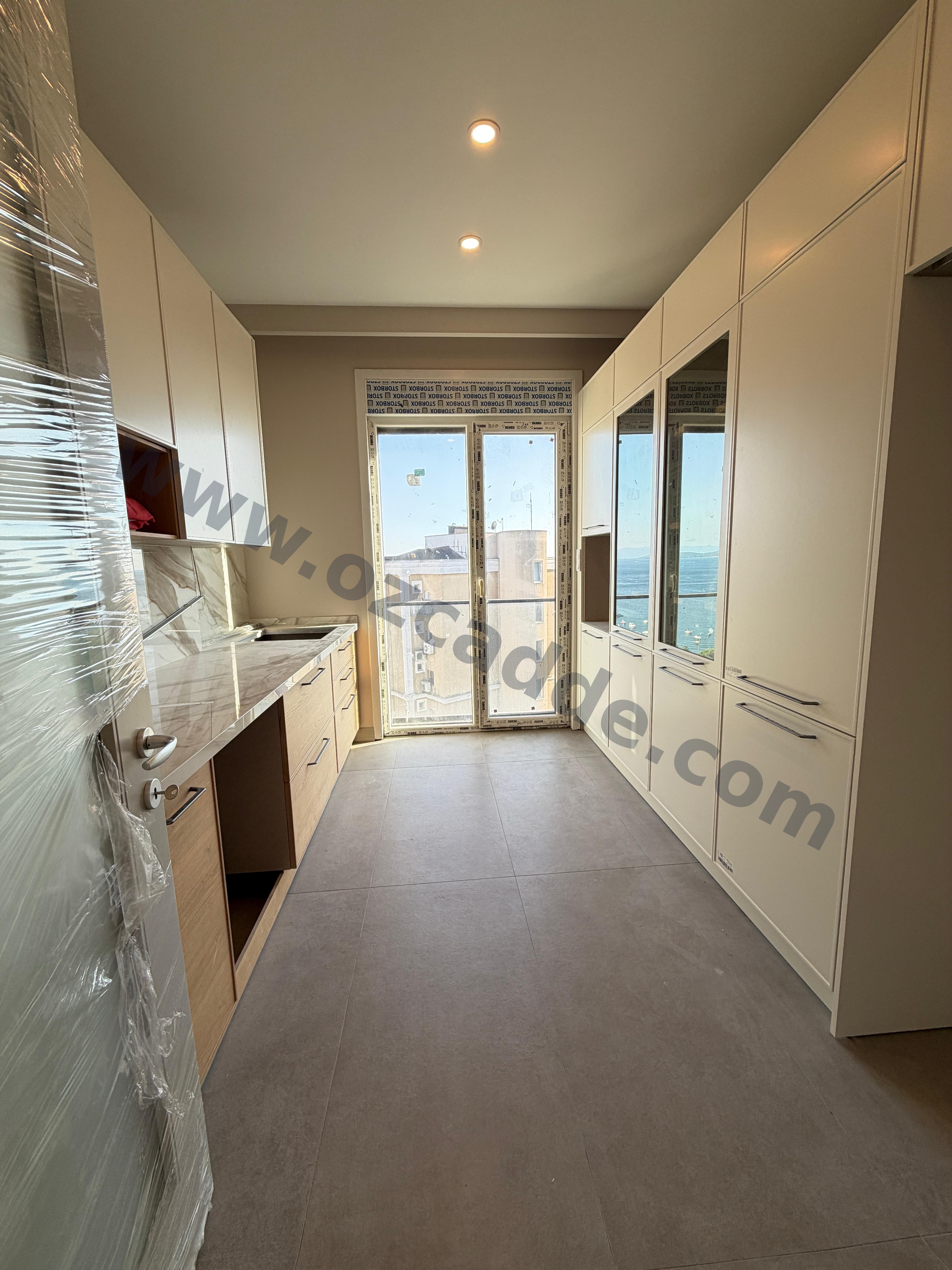 SUADİYE'DE SIFIR BİNADA SATILIK DENİZ MANZARALI 4+1 DAİRE görsel 8